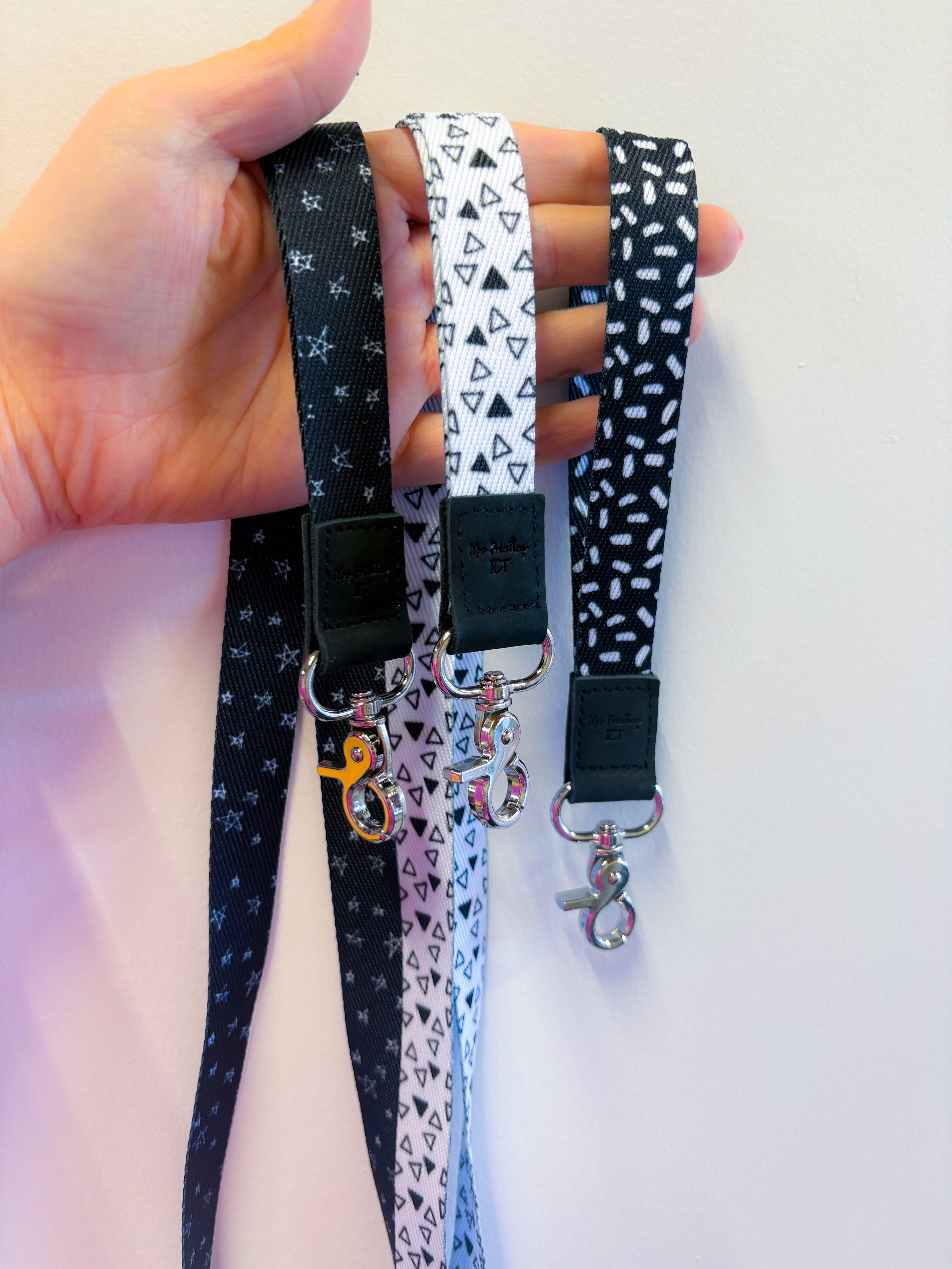 Simple B+W Lanyard Wristlet