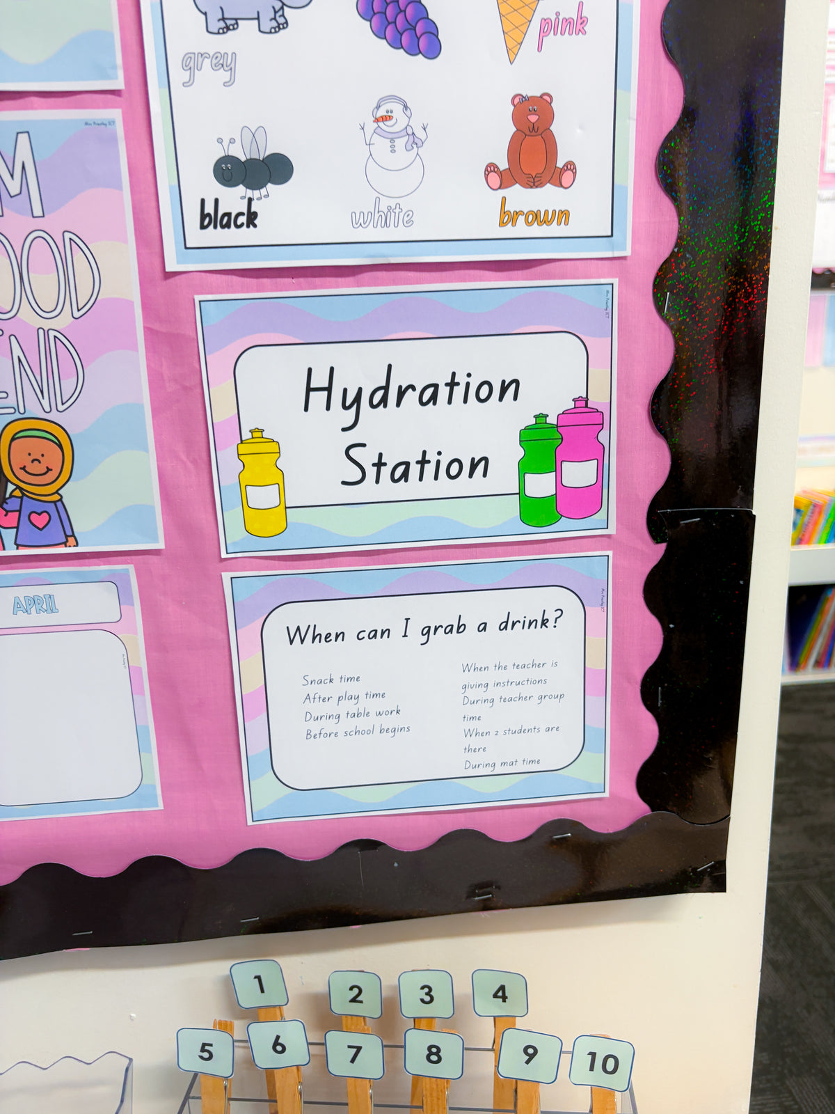 Hydration station freebie (Pastel waves)